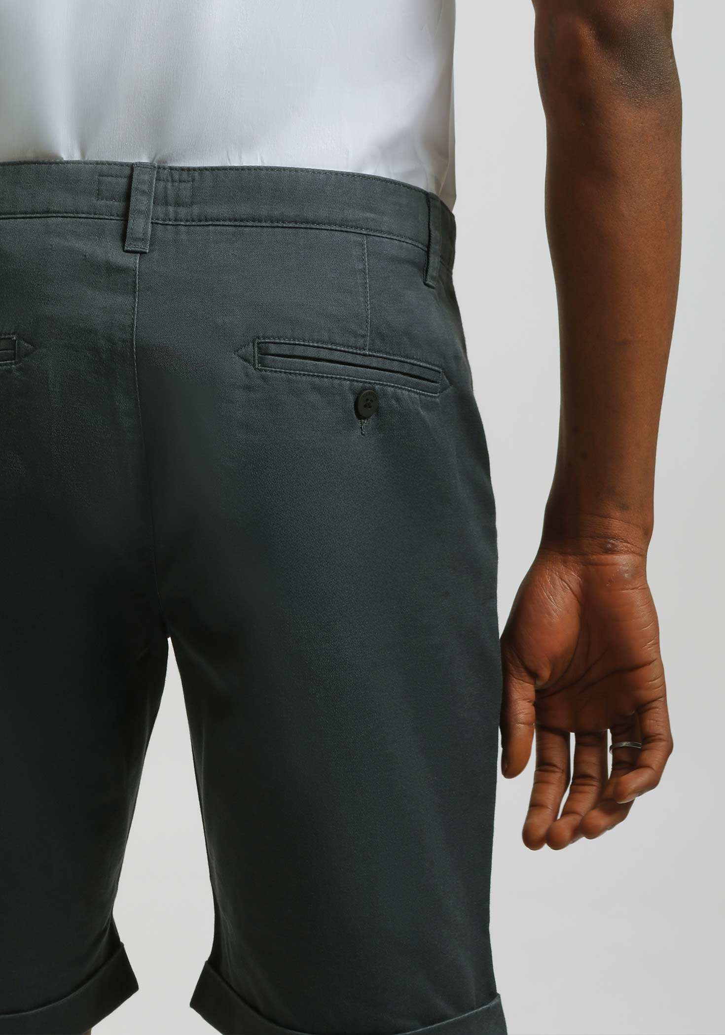 Bermuda chino in cotone - Image 6