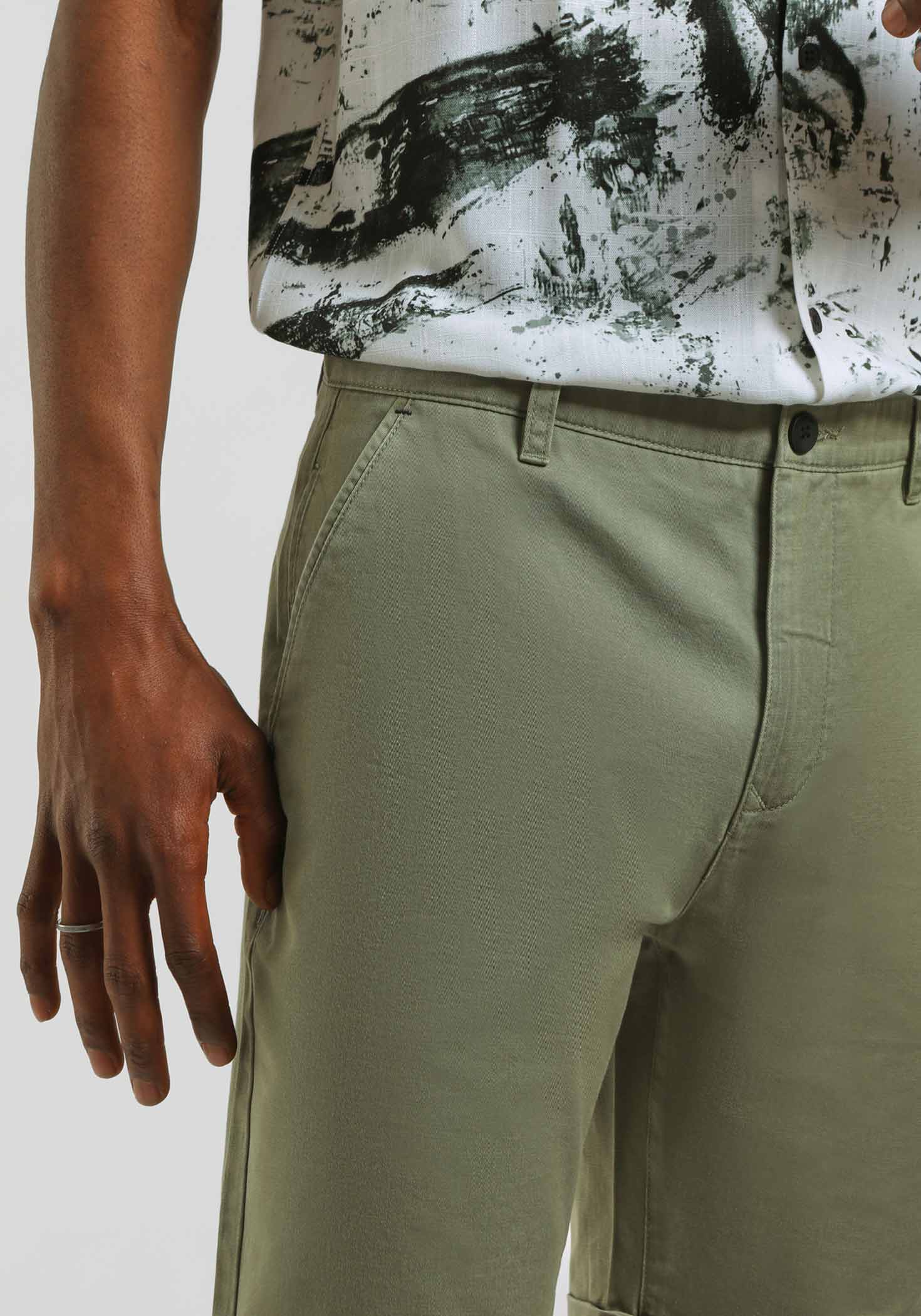 Bermuda chino in cotone - Image 3
