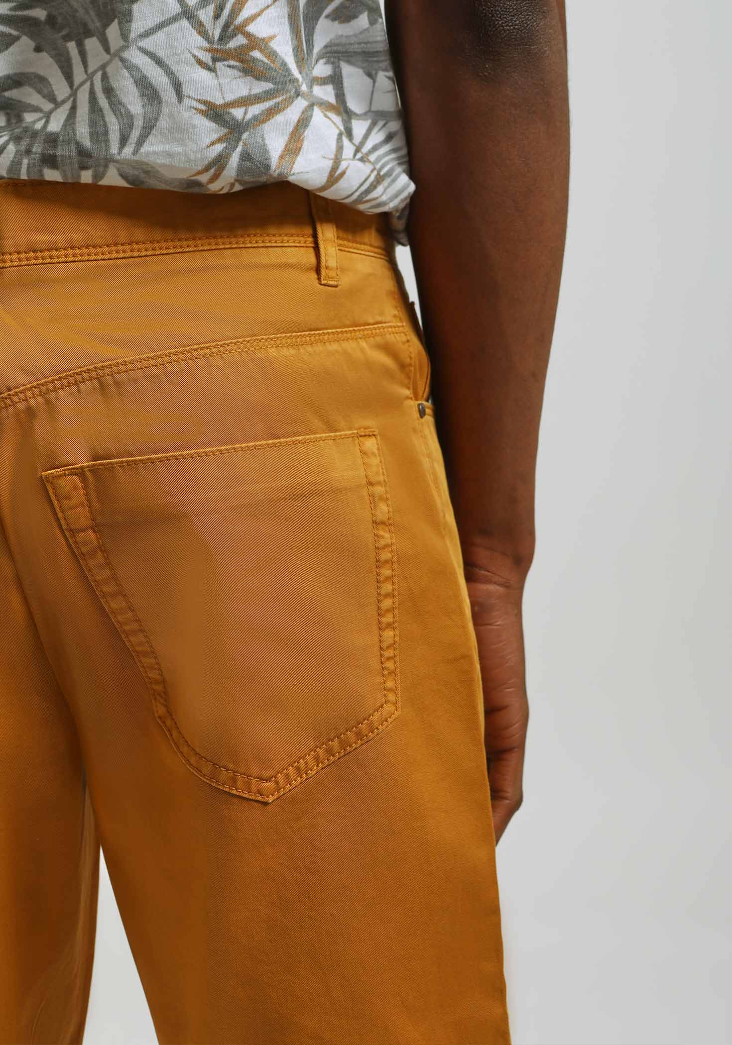 Bermuda cinque tasche in cotone - Image 6