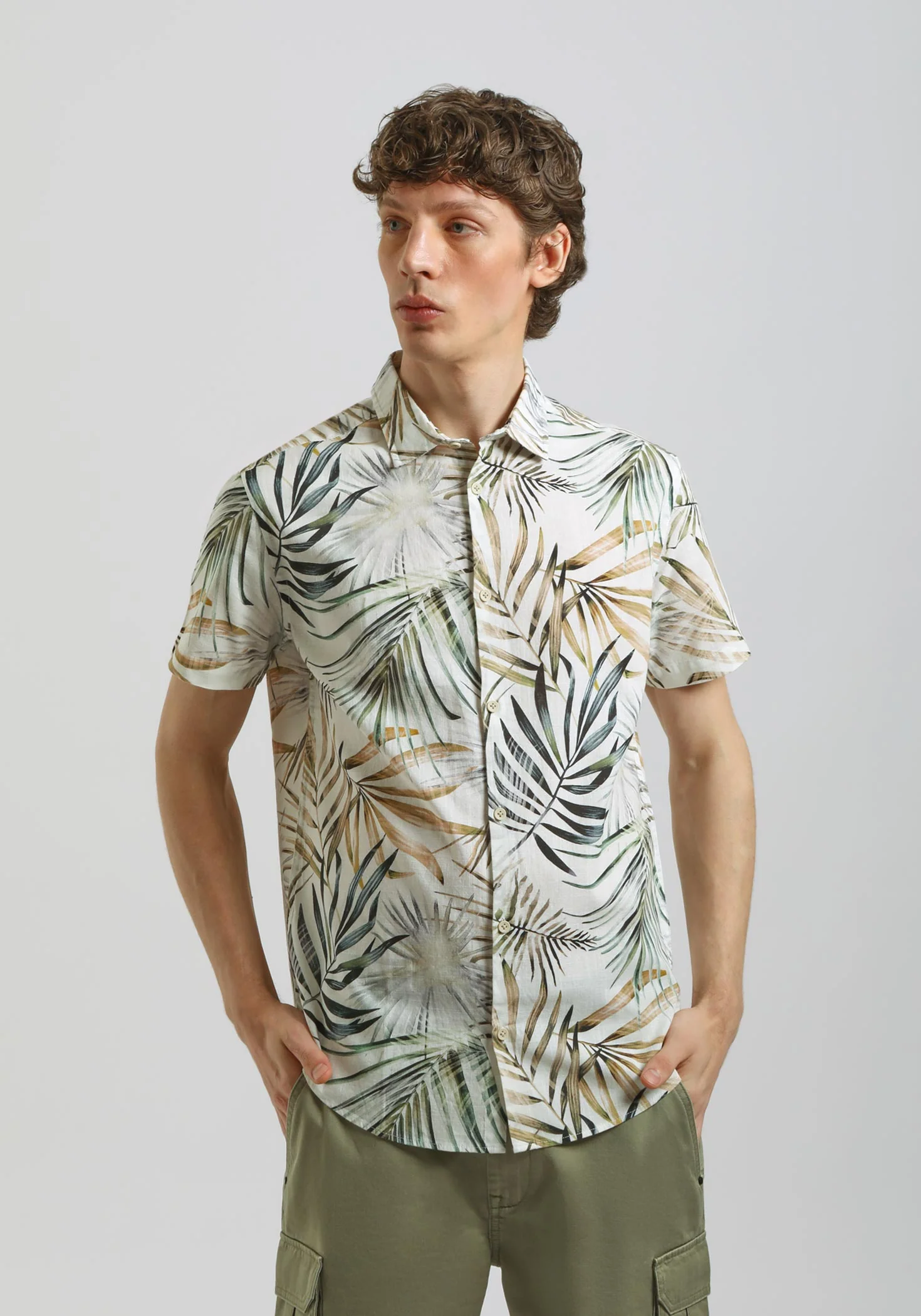 Camicia mezza manica 100% cotone con fantasia