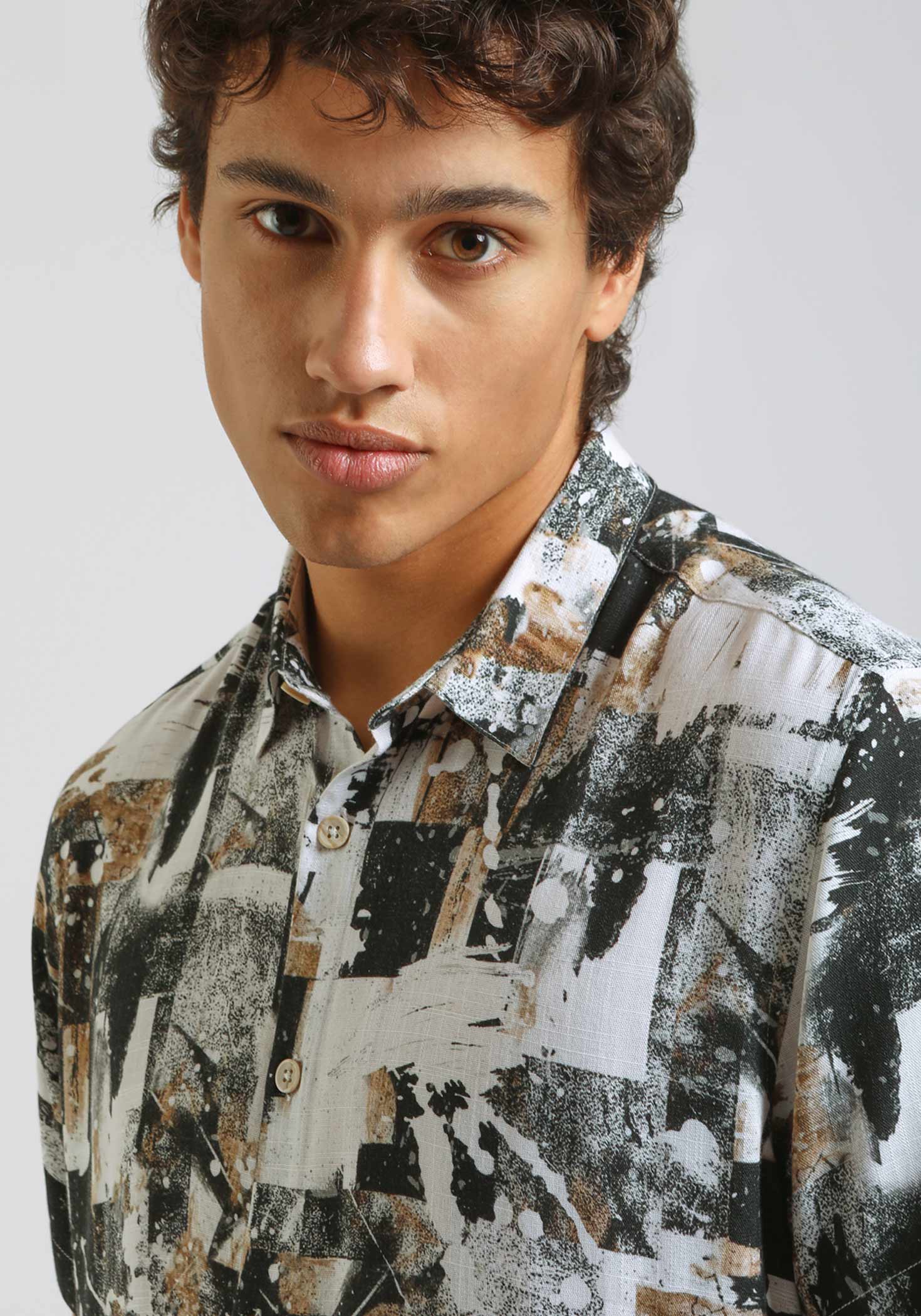 Camicia mezza manica fantasia 100% viscosa - Image 2
