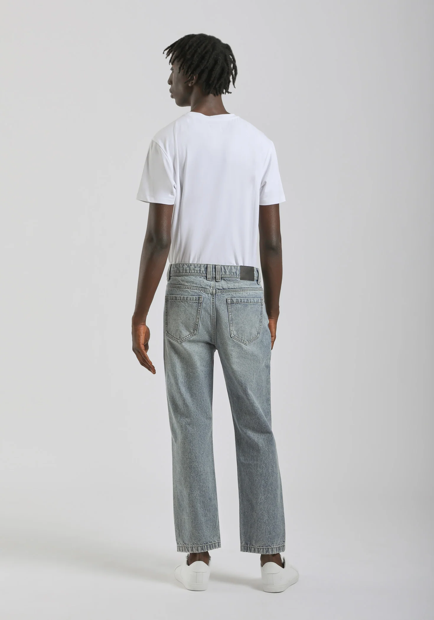 Jeans slim fit con strappi - Image 5