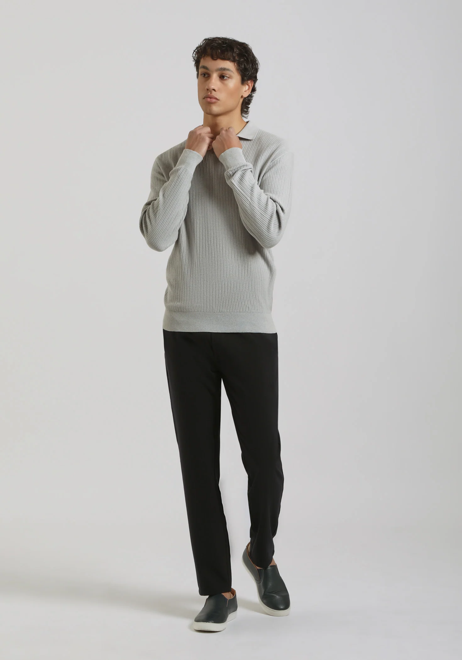 Jogger con laccetto - Image 2
