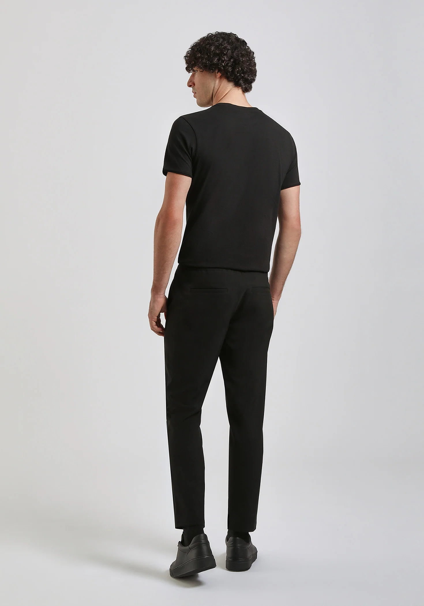 Jogger con laccetto - Image 5