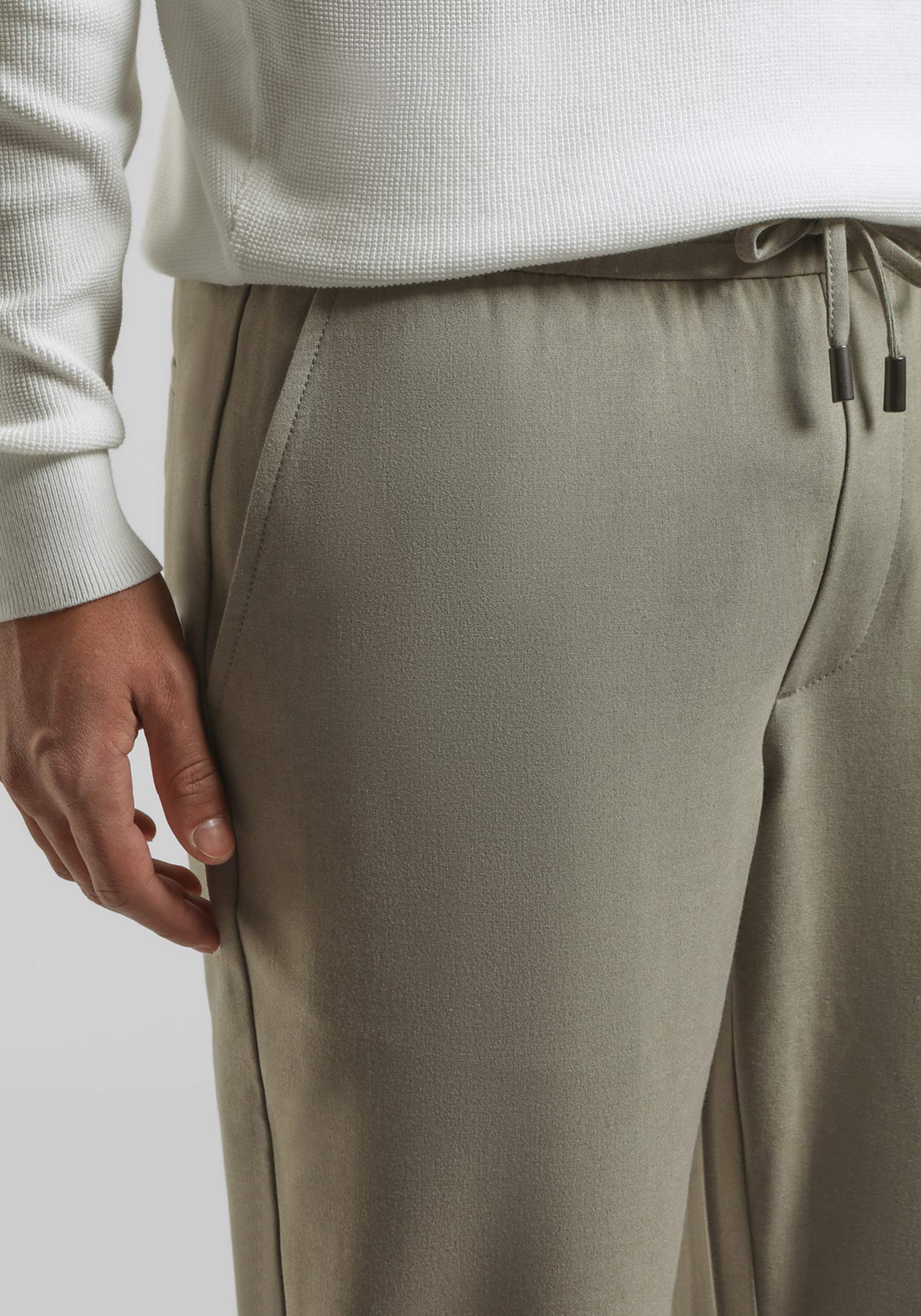 Jogger con laccetto - Image 5