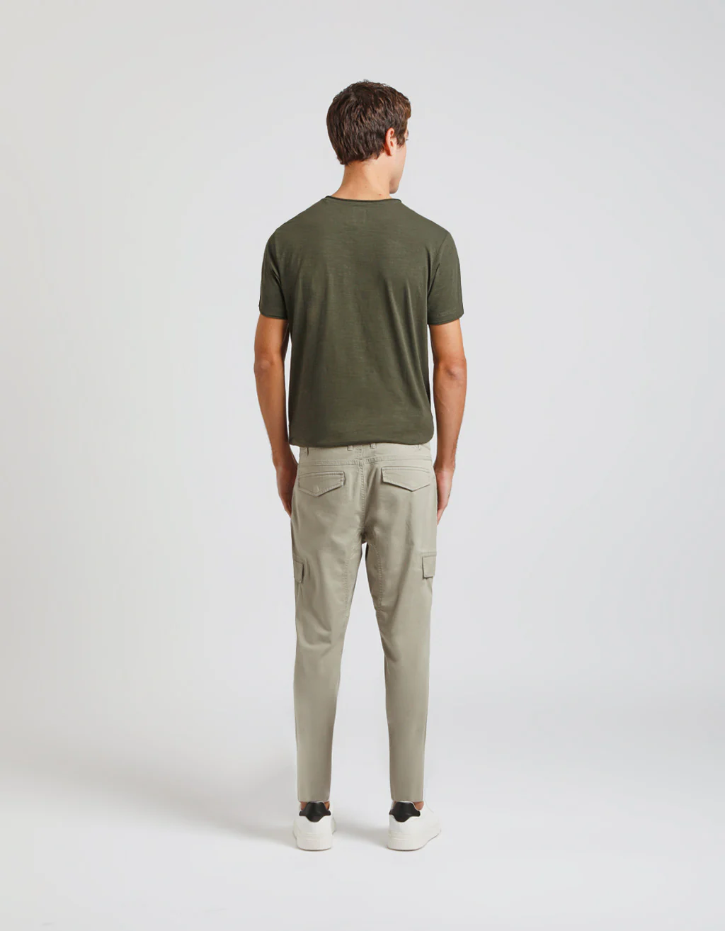 Pantaloni cargo con elastici alle caviglie - Image 5