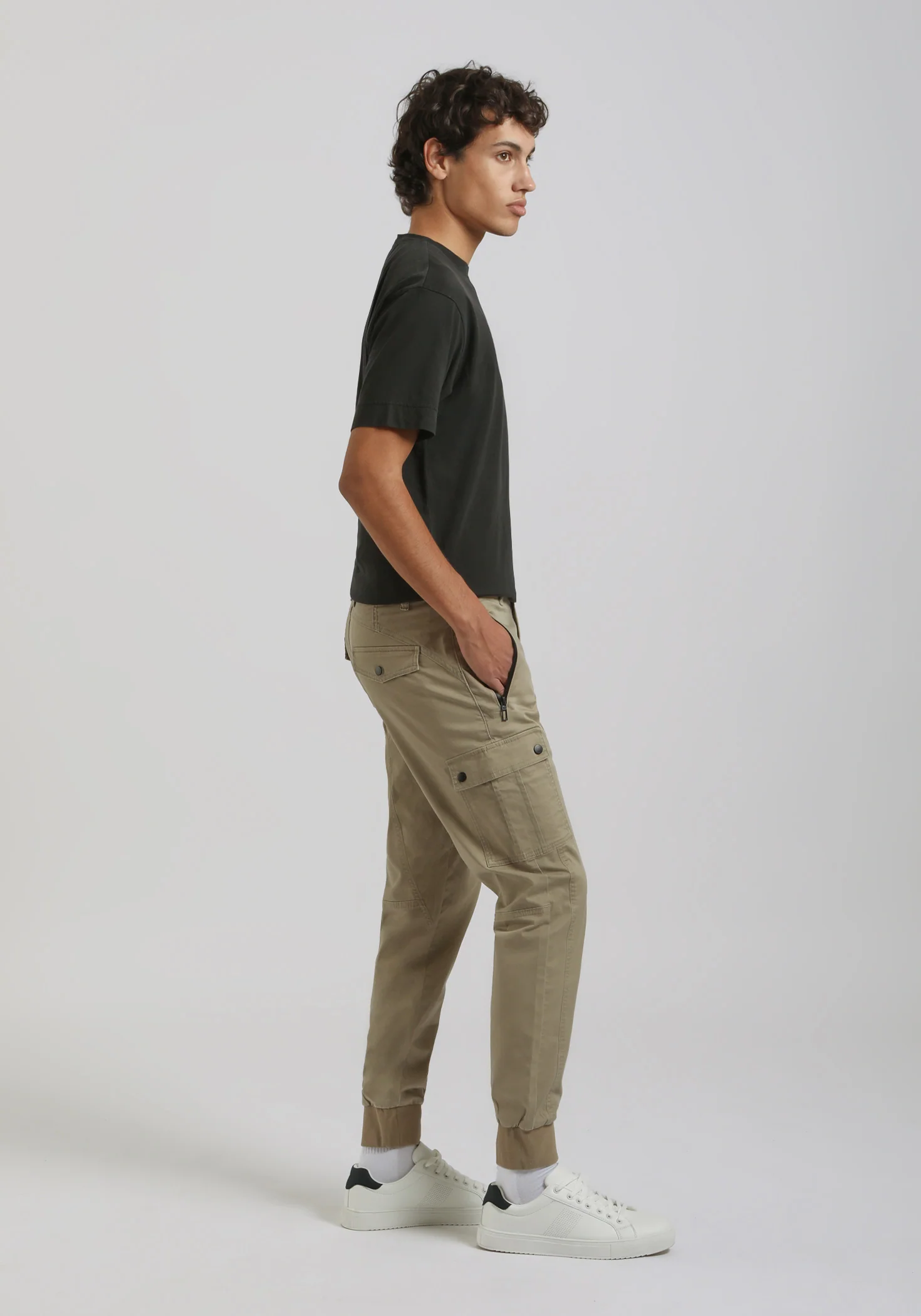 Pantaloni cargo in cotone - Image 4