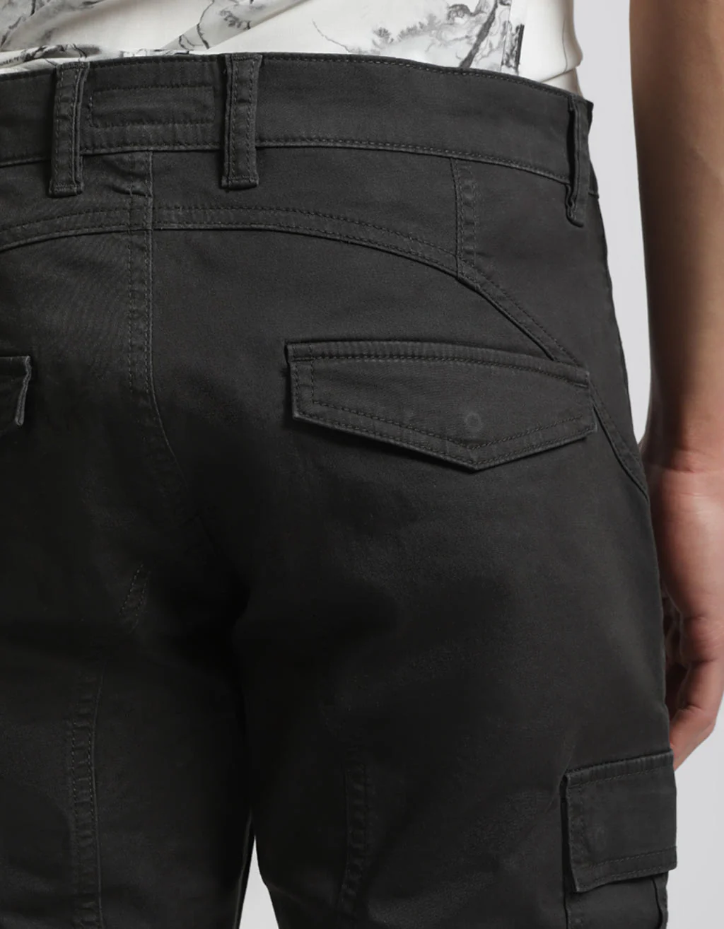 Pantaloni cargo in cotone - Image 6
