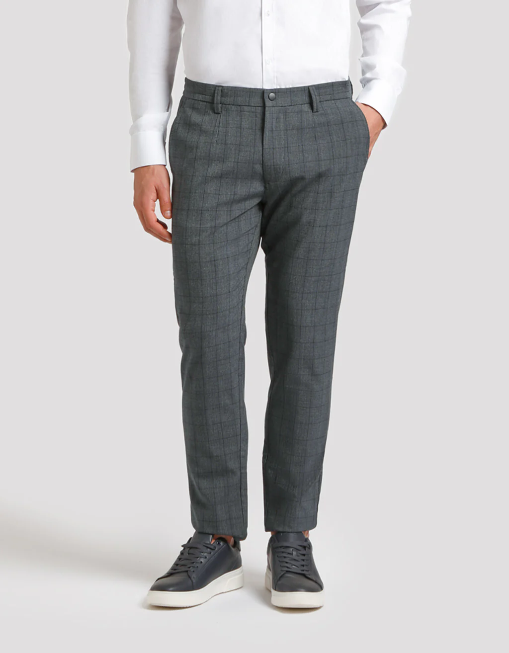 Pantaloni chino con fantasia a quadri - Image 2