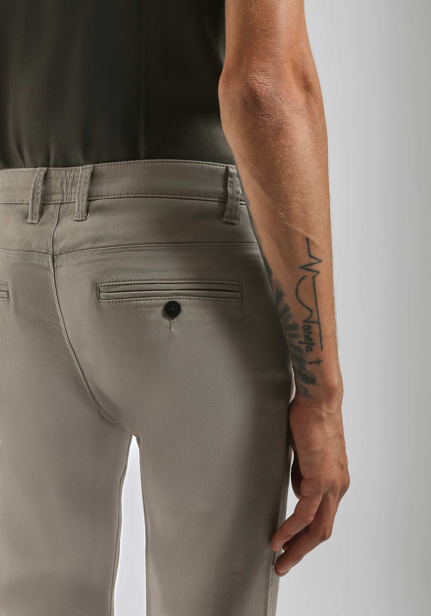 Pantaloni chino in cotone - Image 6