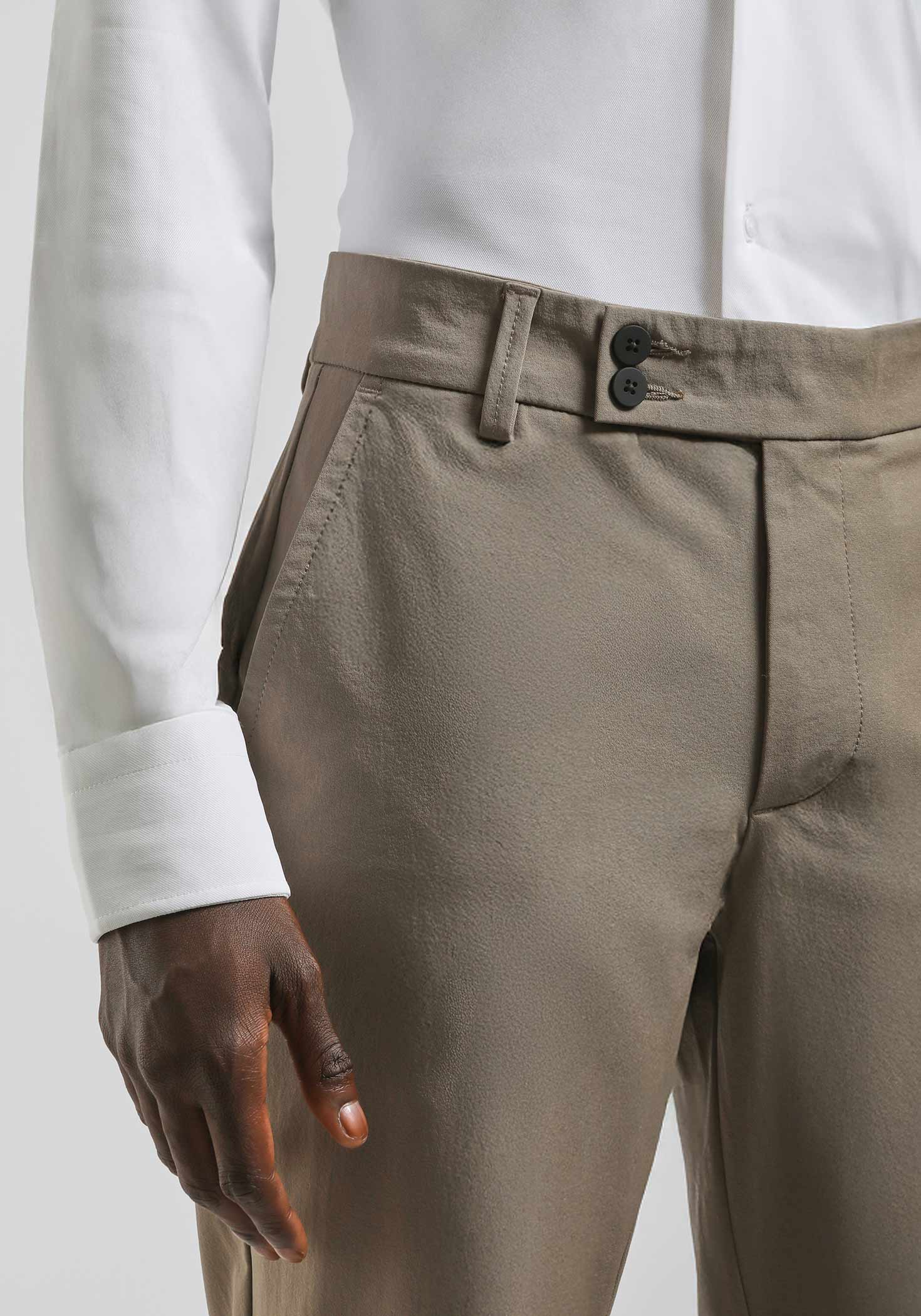 Pantaloni chino in nylon - Image 3