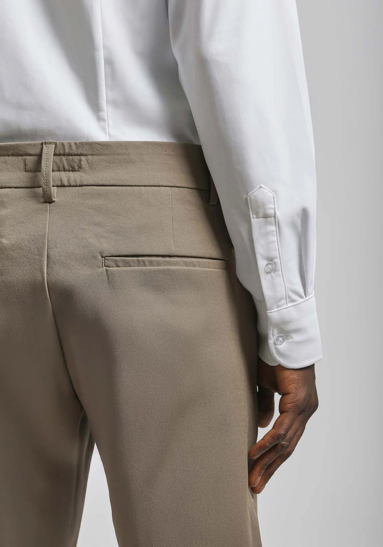 Pantaloni chino in nylon - Image 6