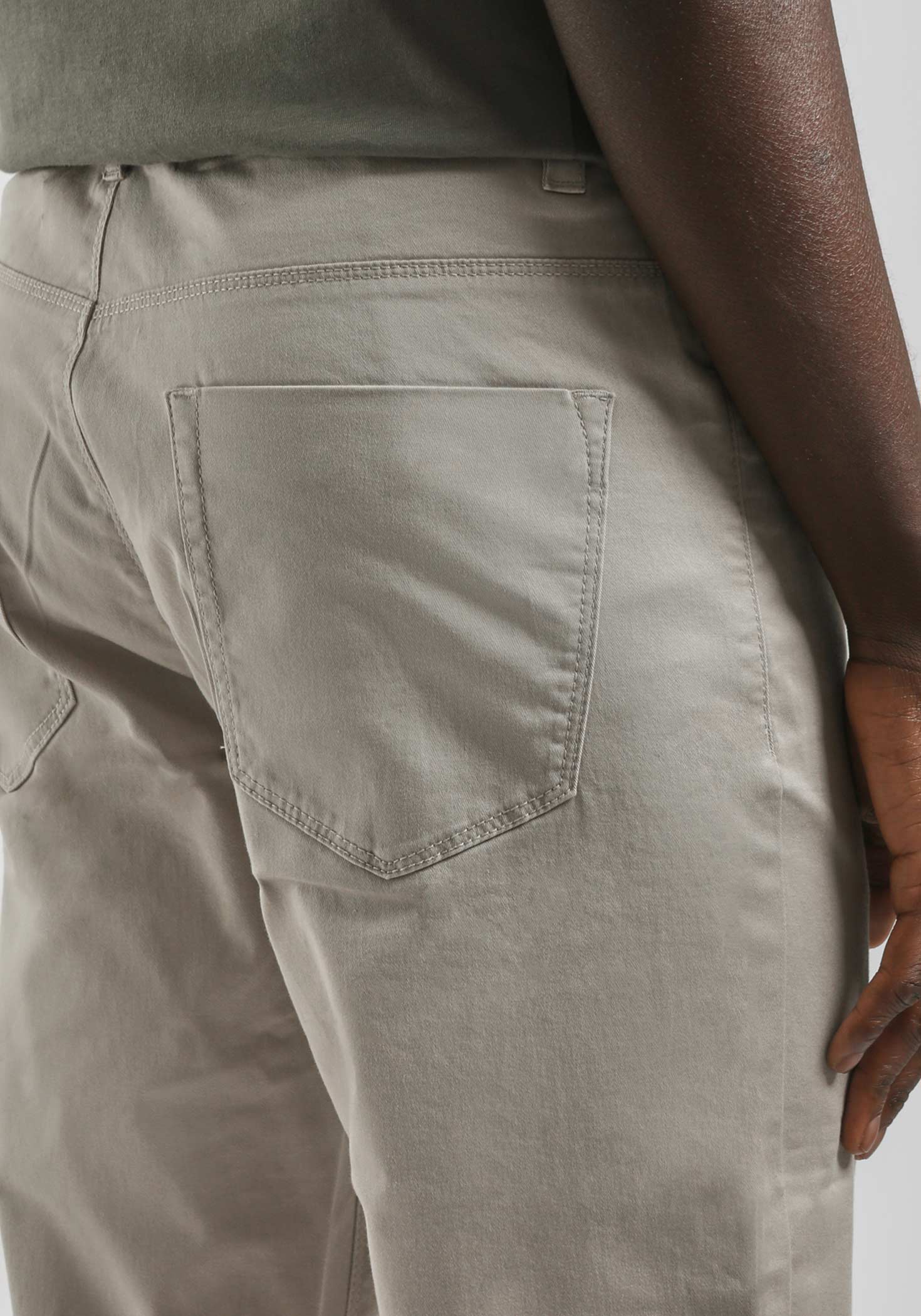 Pantaloni cinque tasche in cotone - Image 5