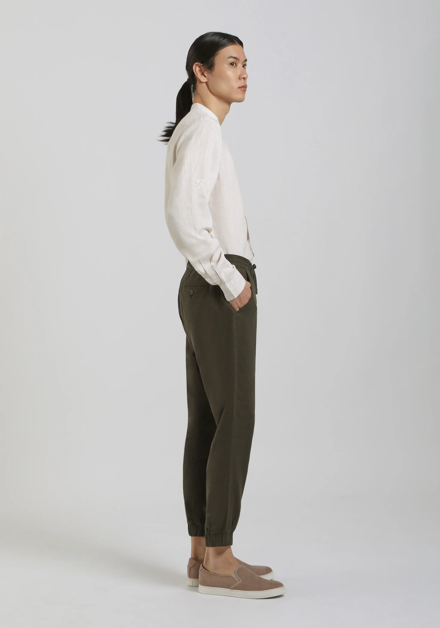 Pantaloni misto lino con elastici alle caviglie - Image 4