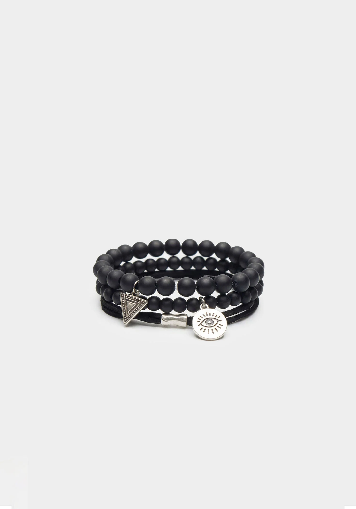 Set di bracciali in pietra