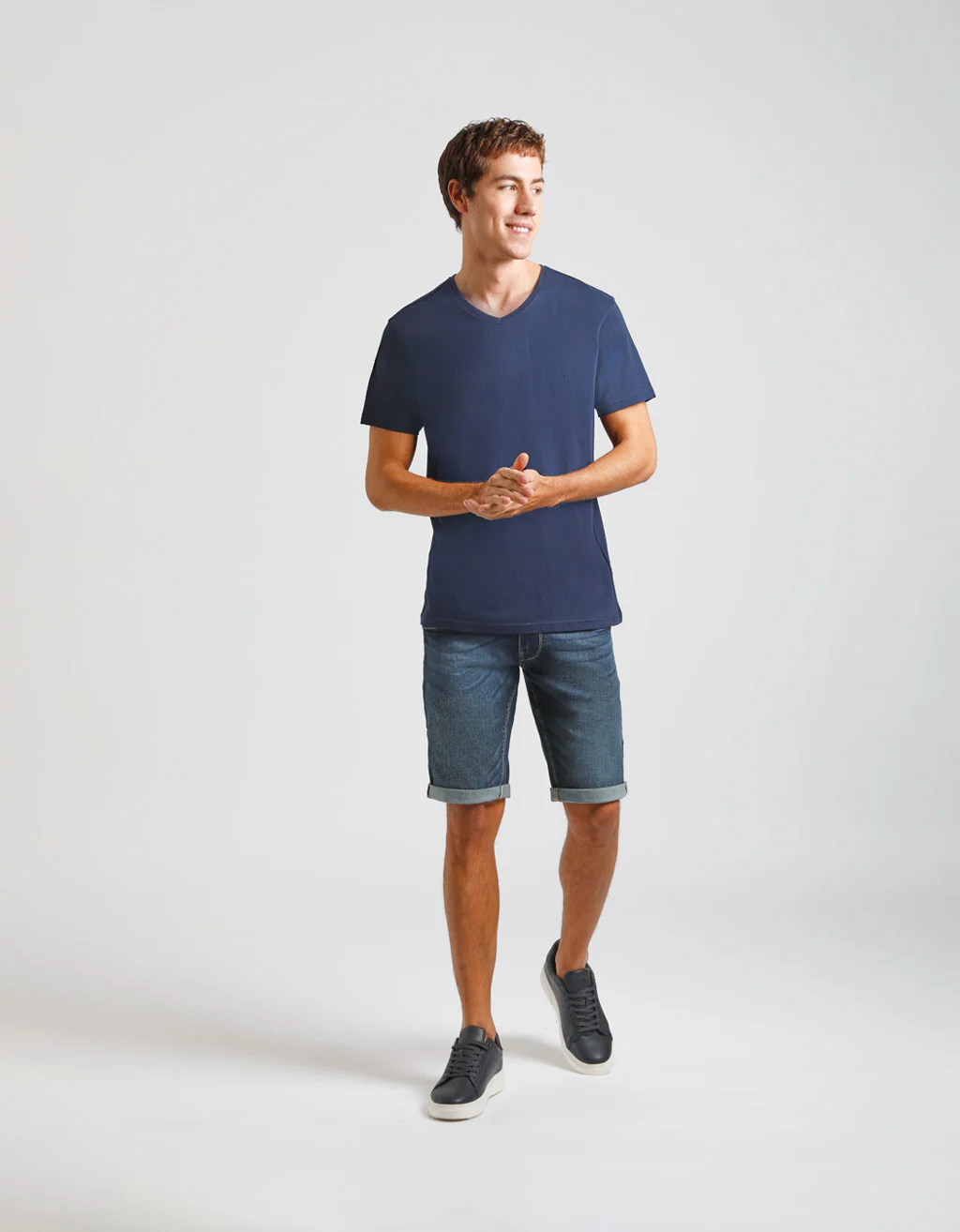 T-shirt con scollo a V - Image 5
