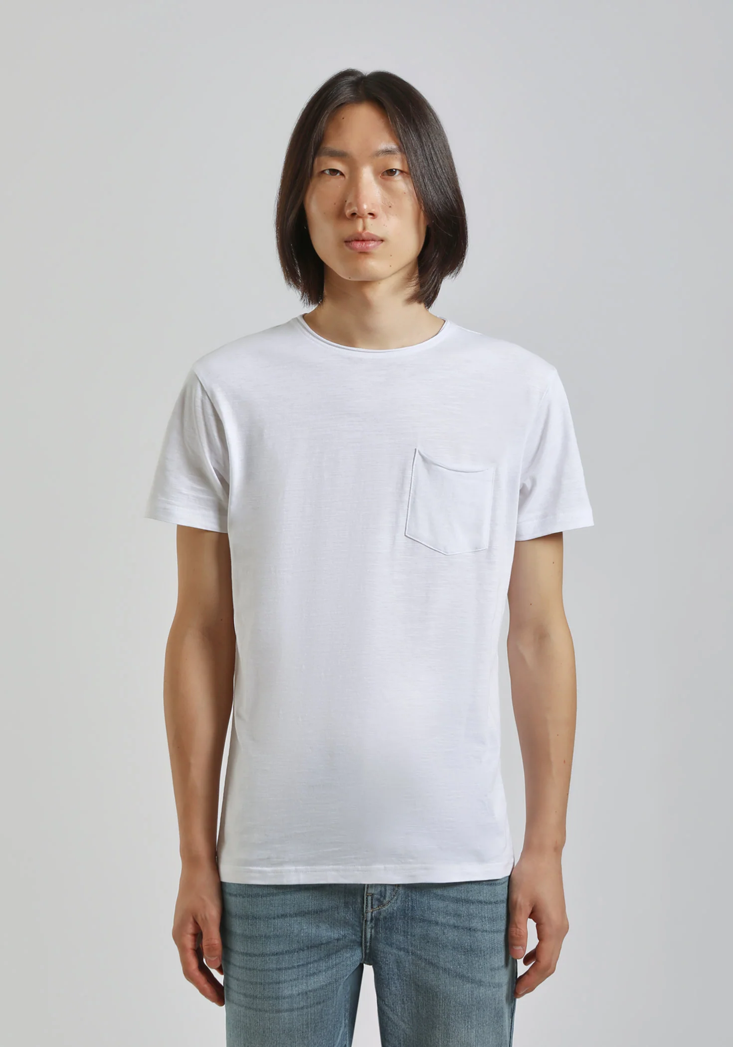 T-shirt con taschino