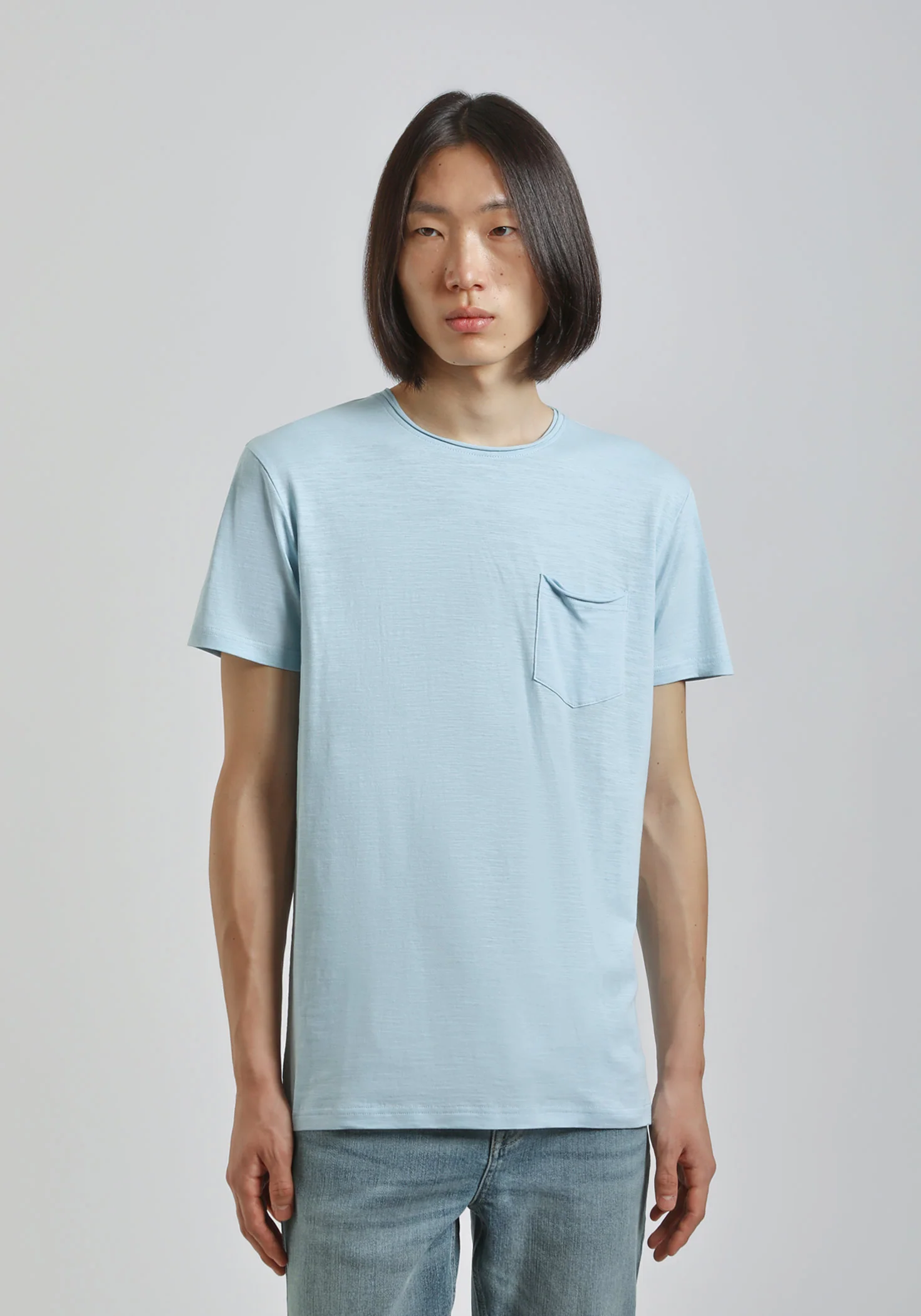 T-shirt con taschino