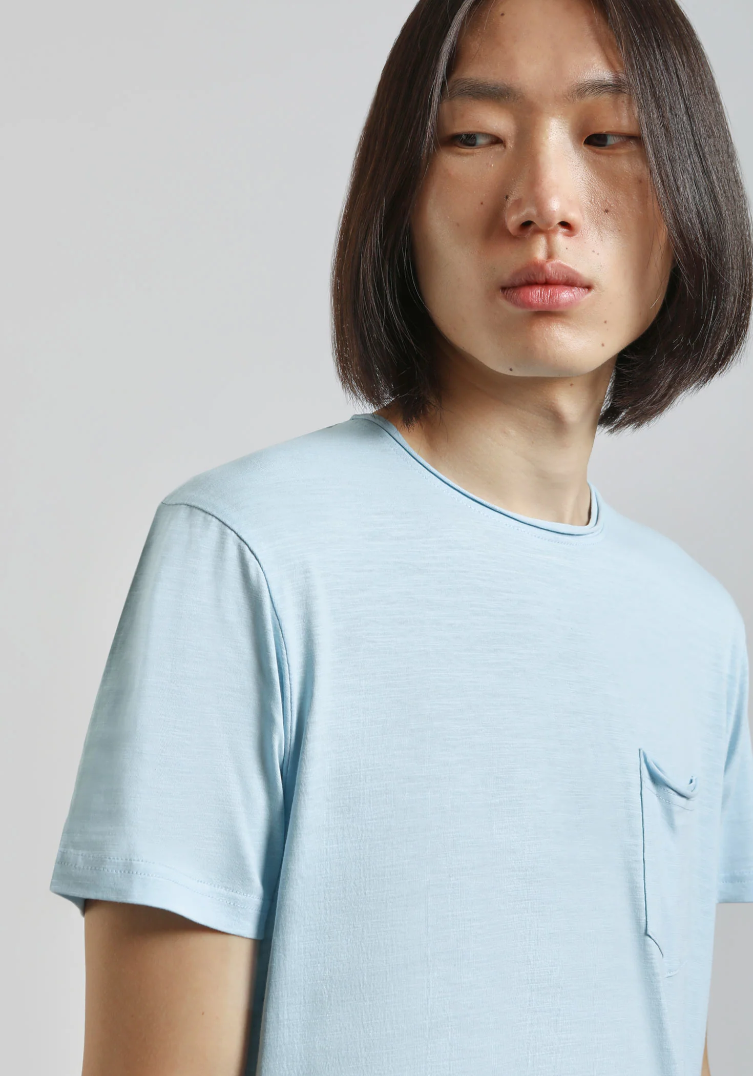 T-shirt con taschino - Image 2