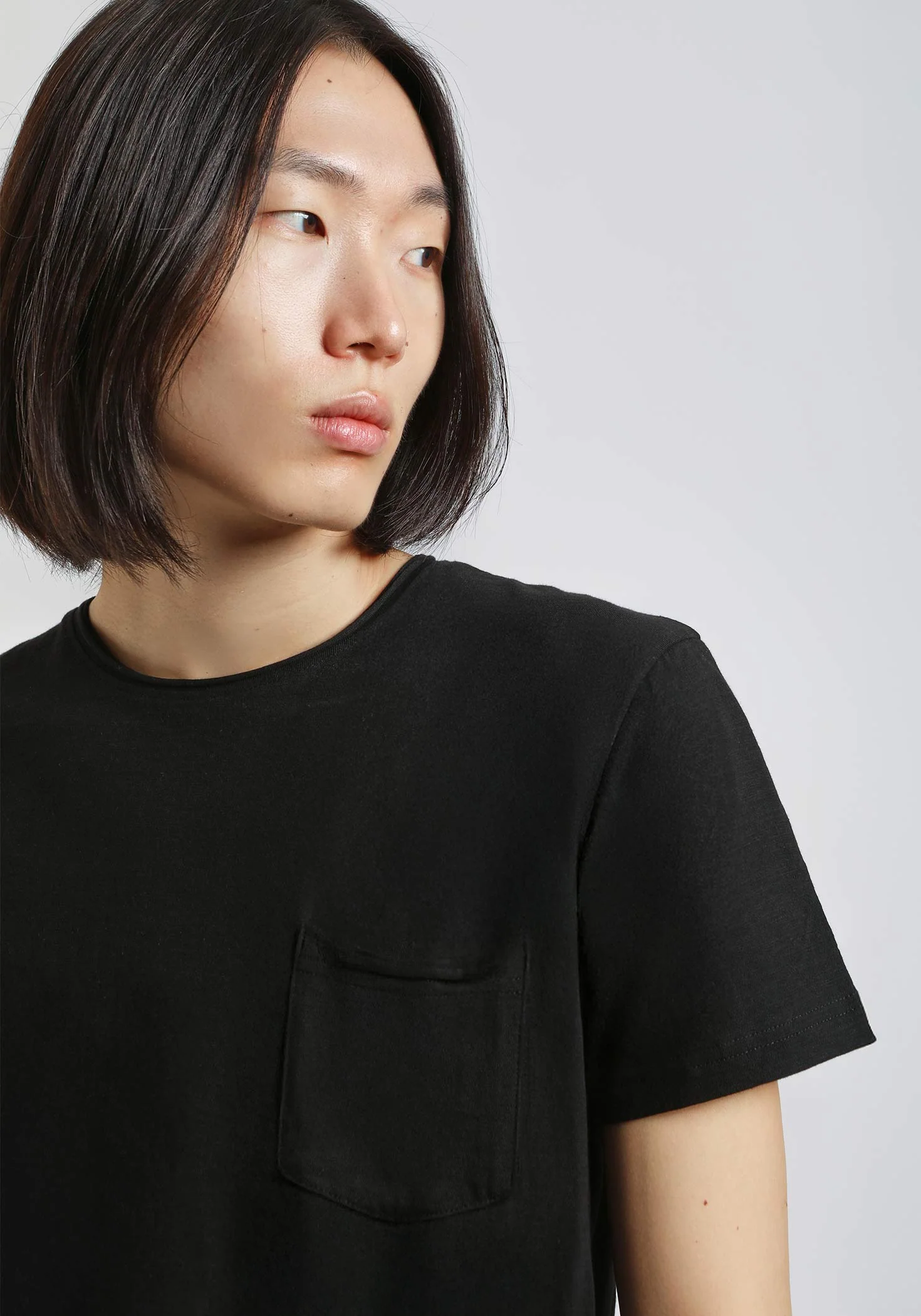 T-shirt con taschino - Image 2